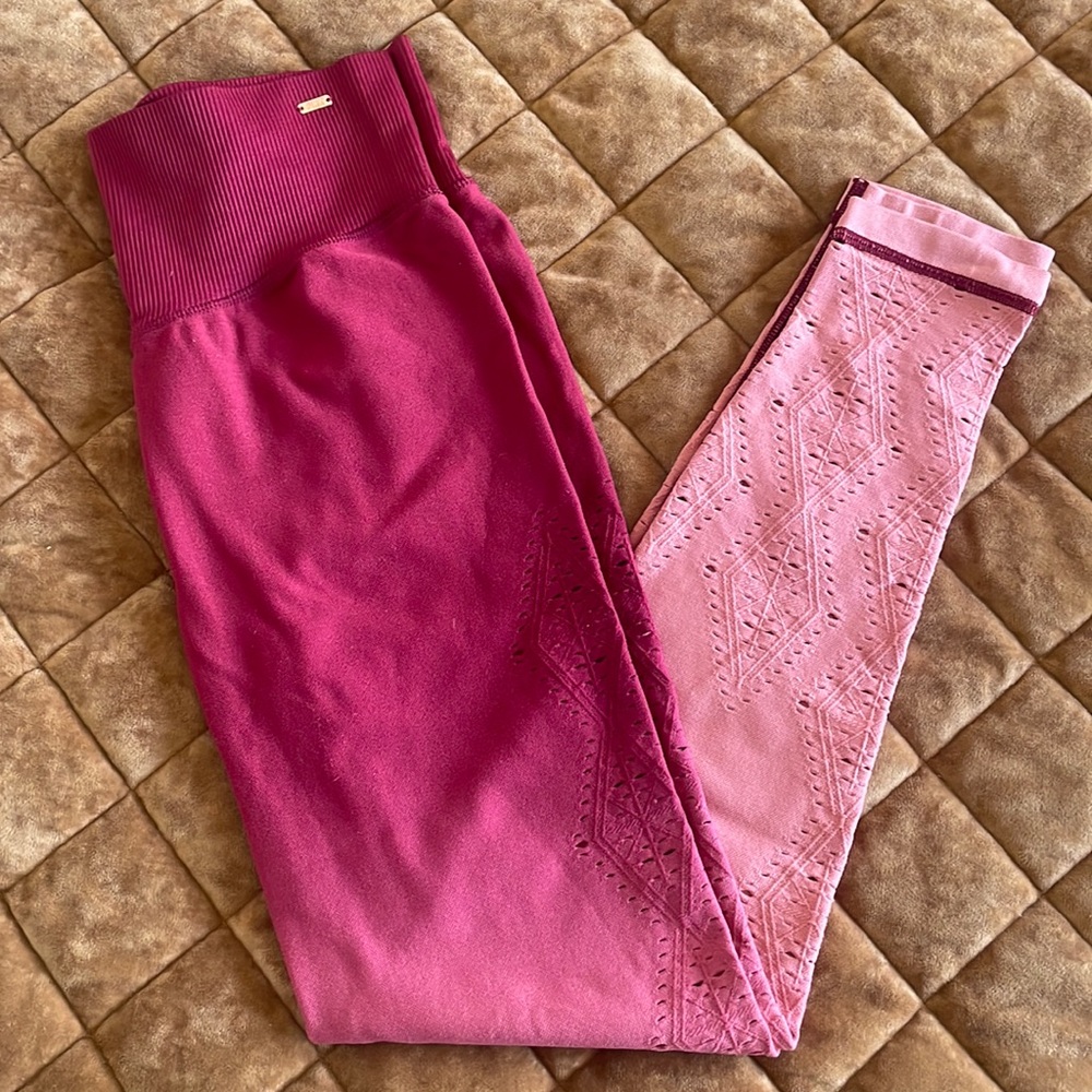 VS PINK Ombré Leggings - Pinks